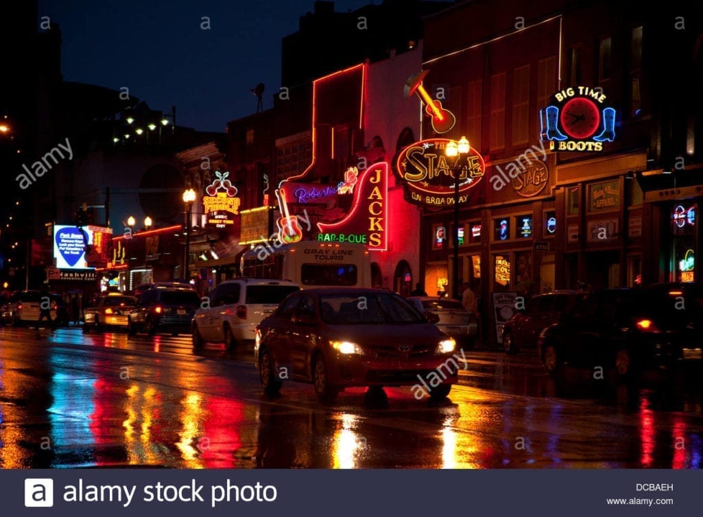 neon-bar-signs-at-night-on-main-street-in-nashville-tennessee-DCBAEH.jpg